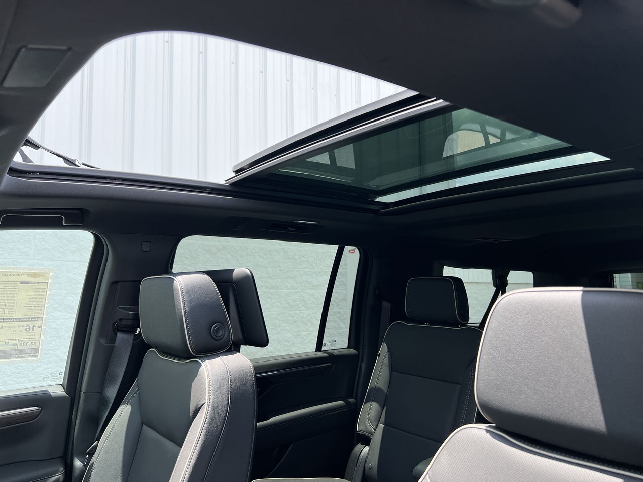 2025 Chevrolet Suburban Premier - Photo 51