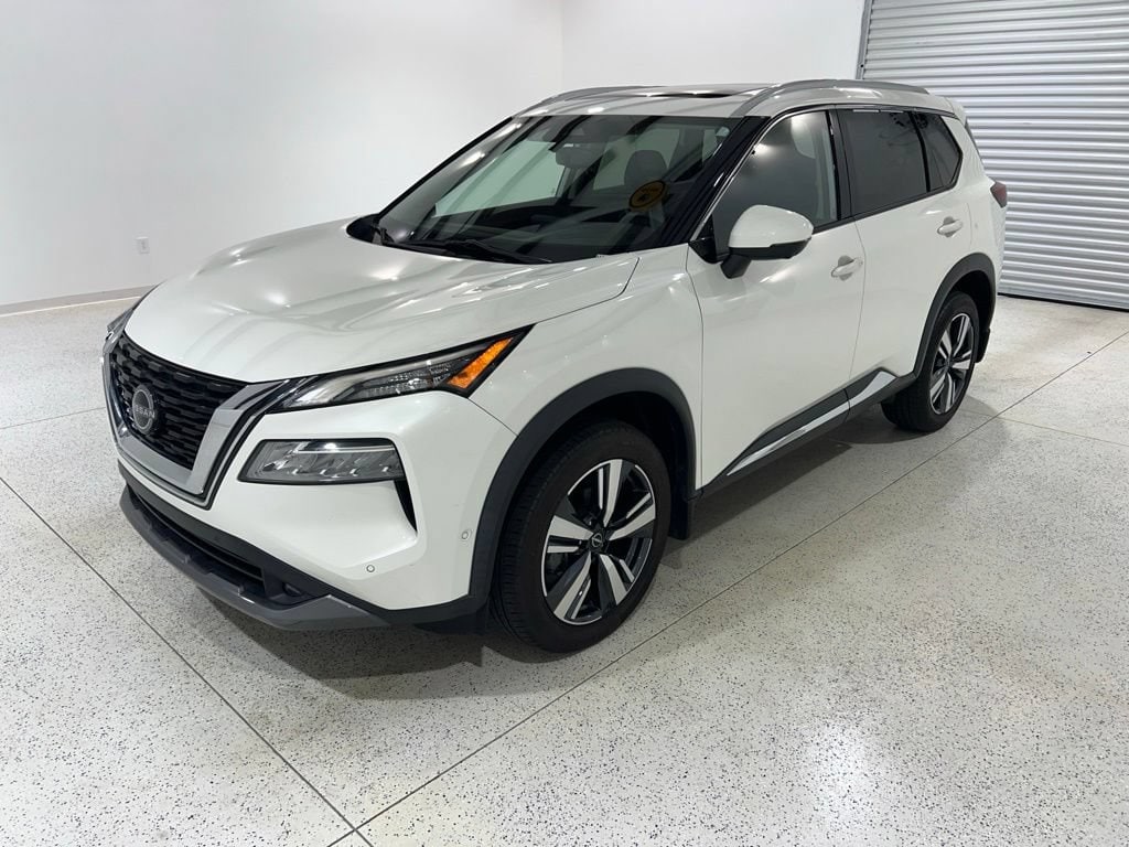 2022 Nissan Rogue SL
