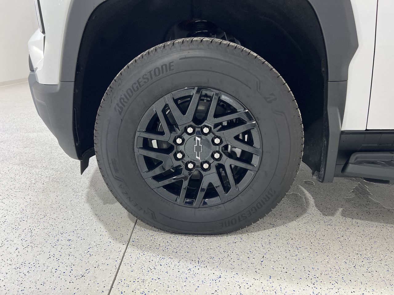 2025 Chevrolet Silverado EV LT - Photo 54