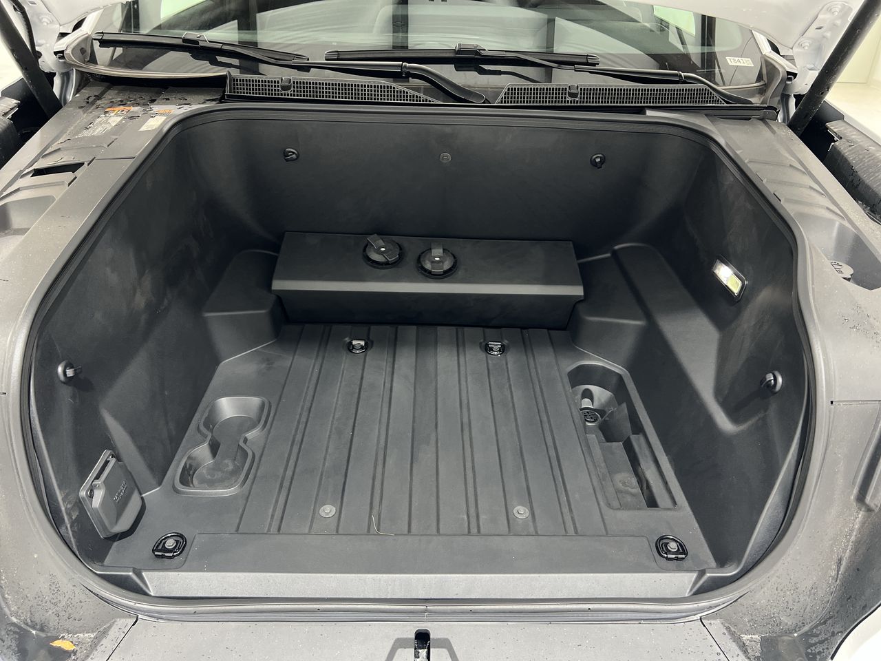 2025 Chevrolet Silverado EV LT - Photo 51