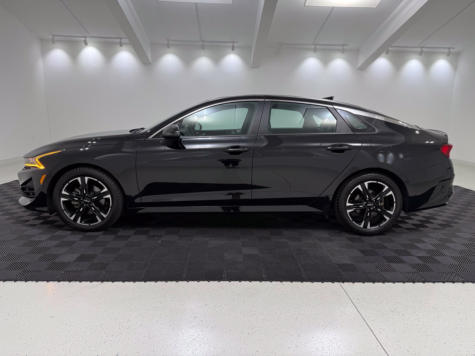 Used 2023 Kia K5 GT-Line Sedan