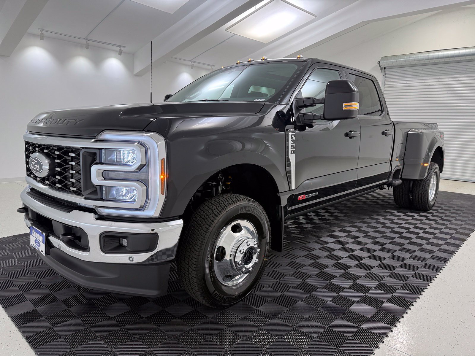 New 2027 Ford F-350SD Lariat Truck