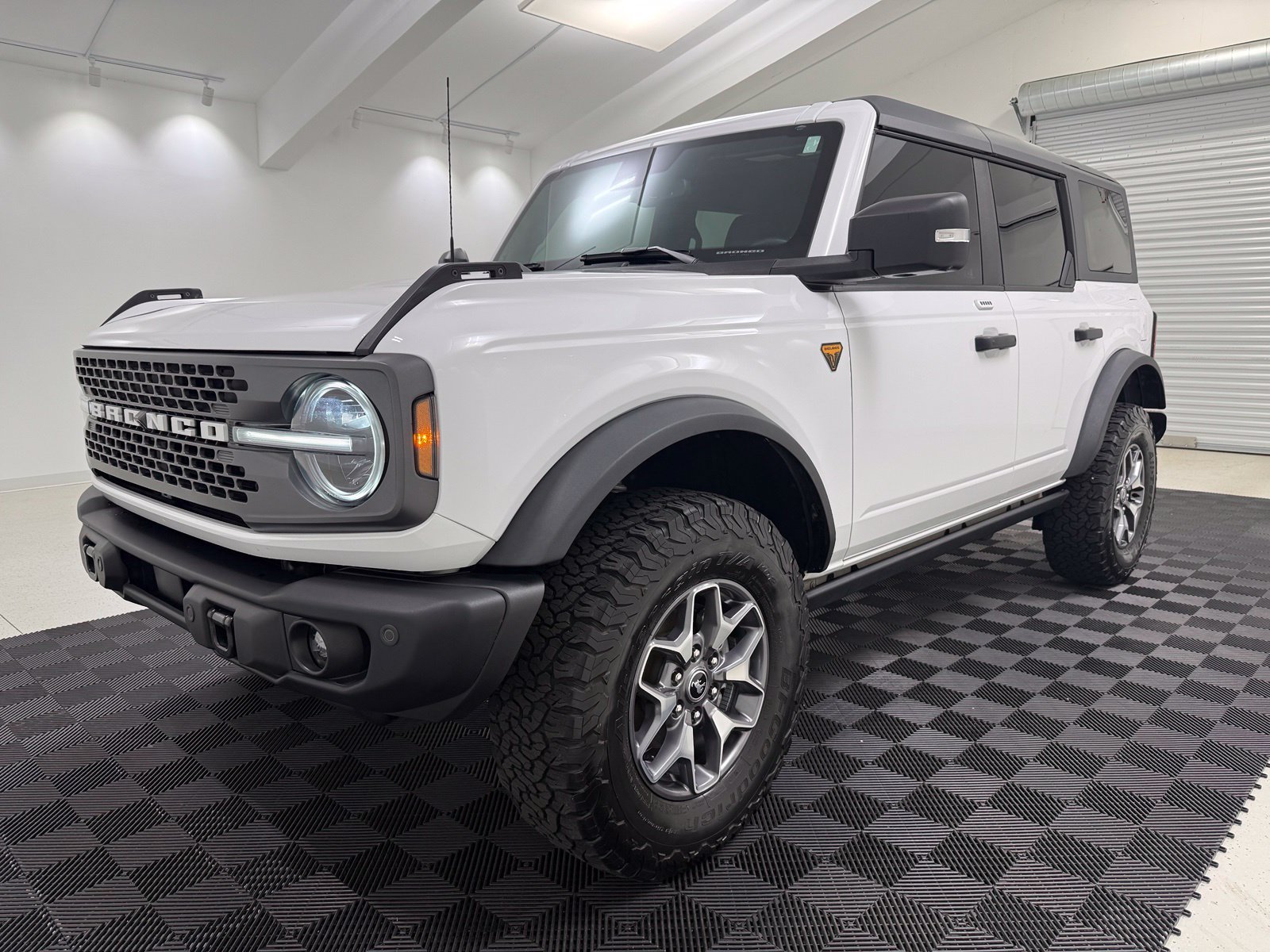 Used 2023 Ford Bronco Badlands SUV