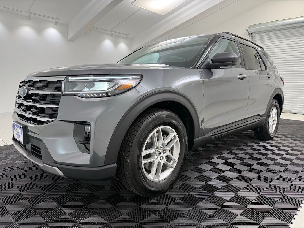 New 2026 Ford Explorer Active SUV