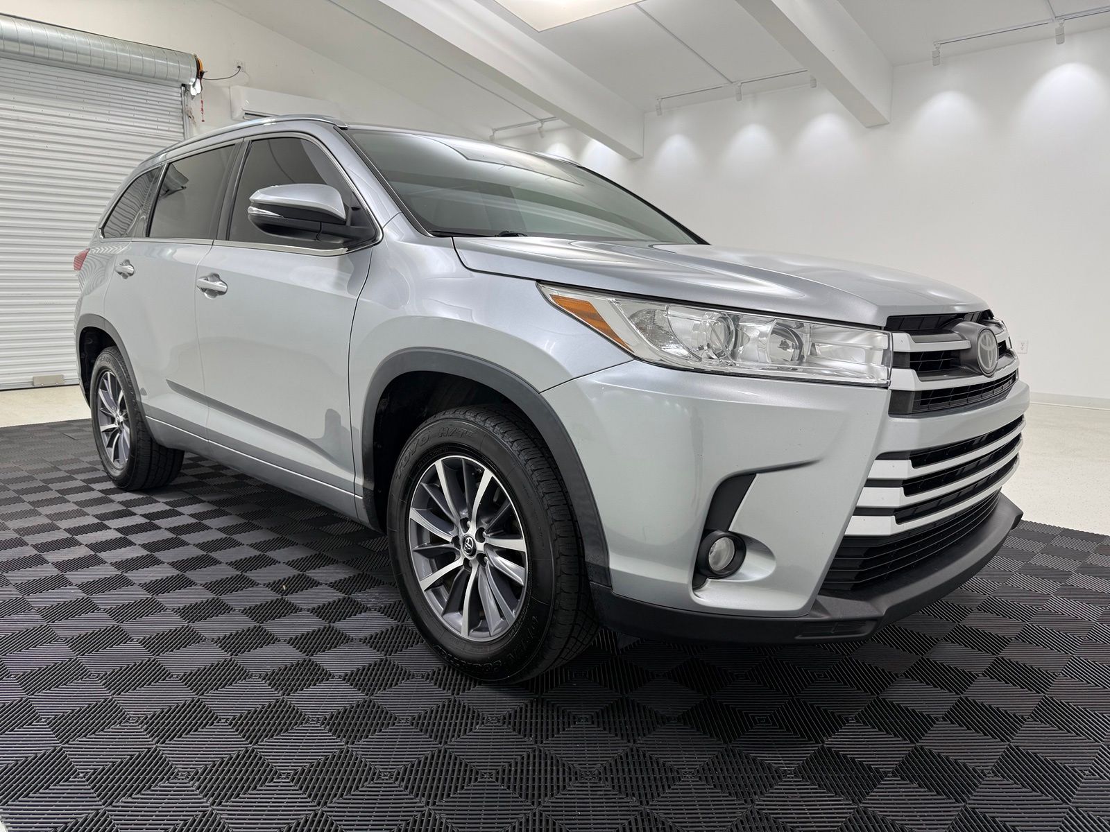 2017 Toyota Highlander