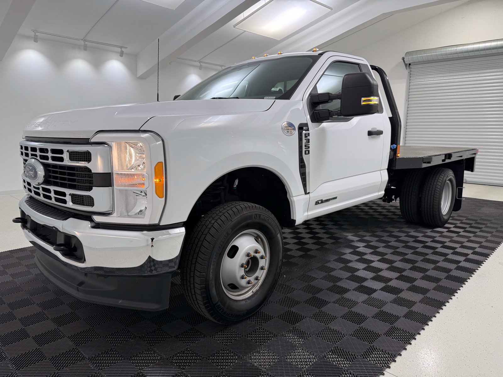Used 2023 Ford F-350SD XLT Chassis
