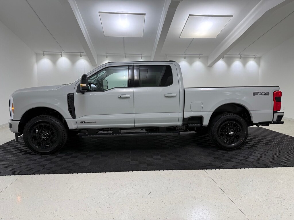 New 2026 Ford F-250SD Lariat Truck
