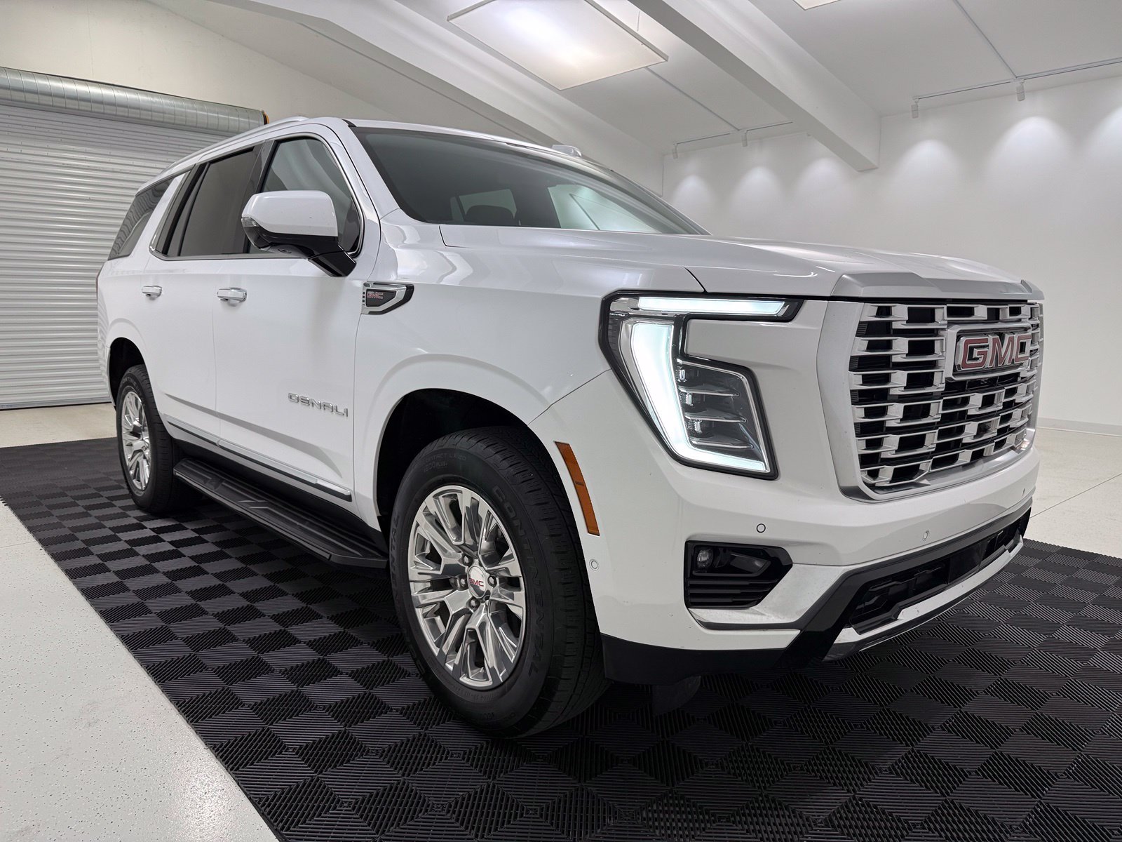 2025 GMC Yukon