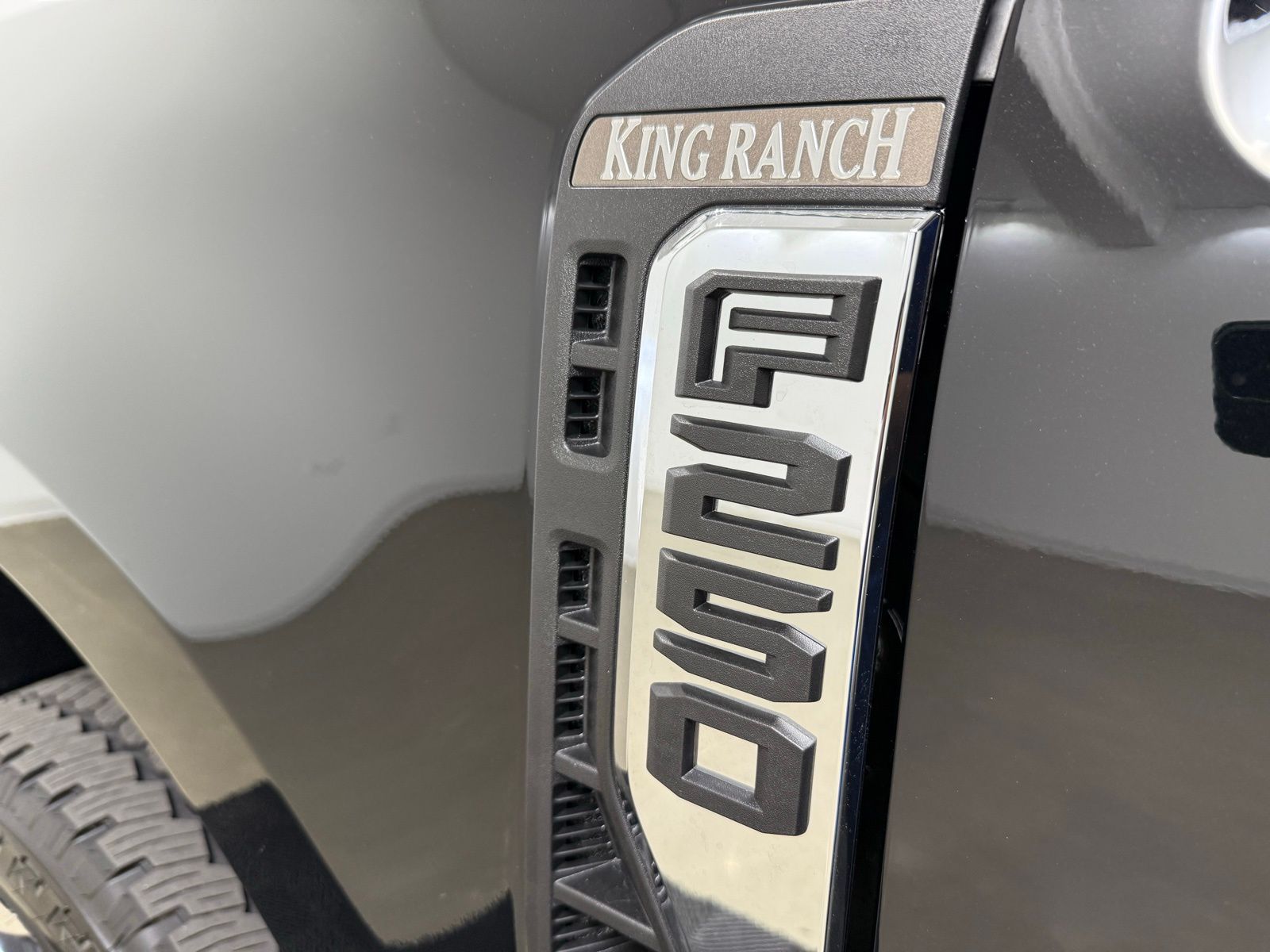 2026 Ford F-250 Super Duty King Ranch - Photo 11