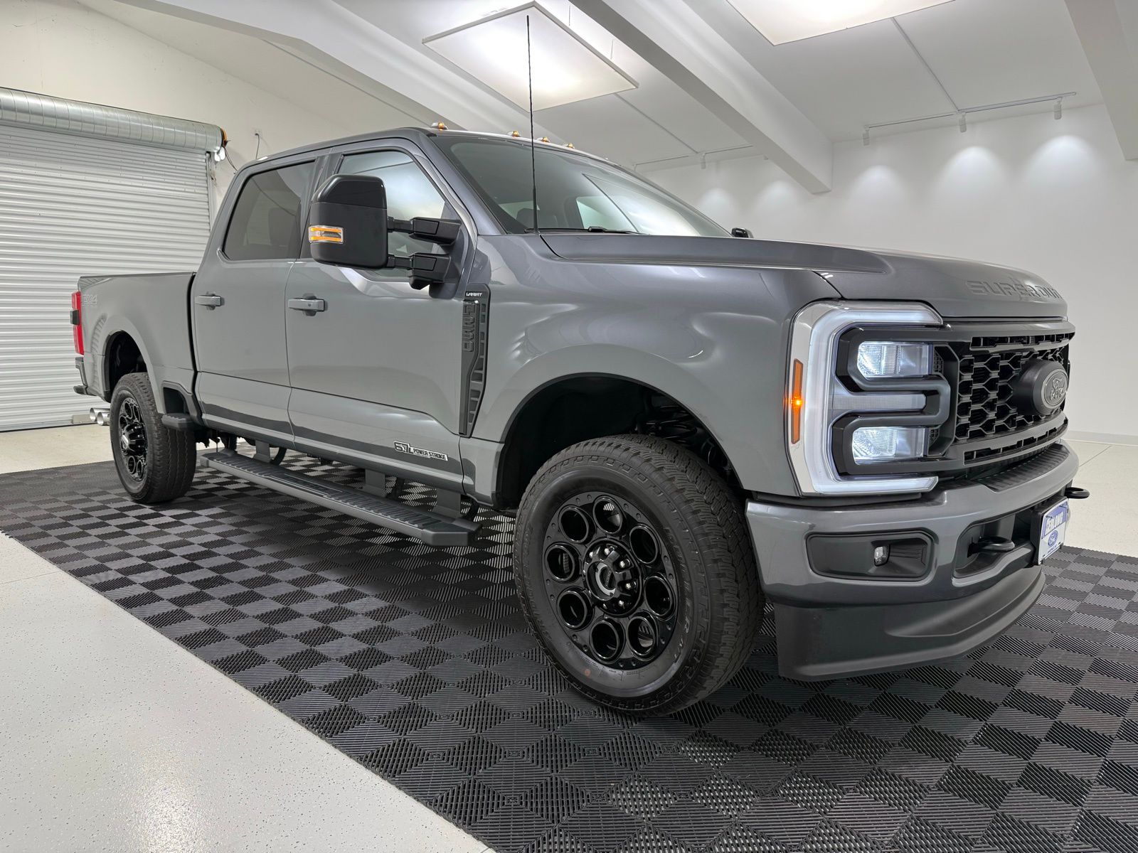 2026 Ford F-250SD Lariat Truck