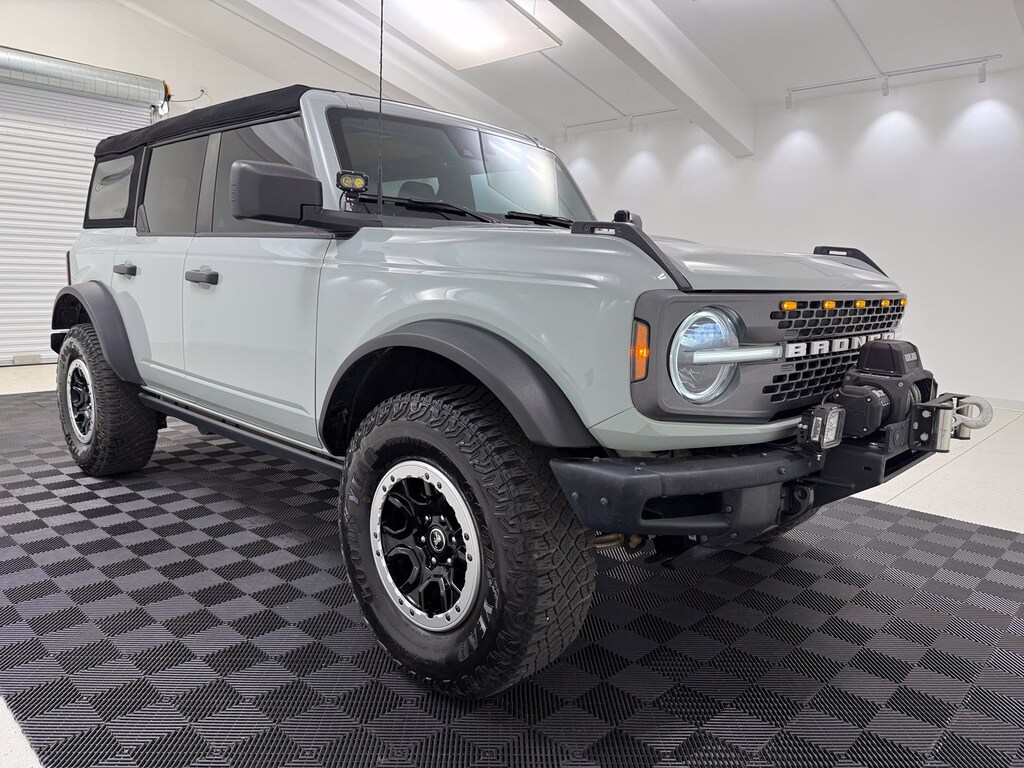 Used 2024 Ford Bronco Badlands SUV
