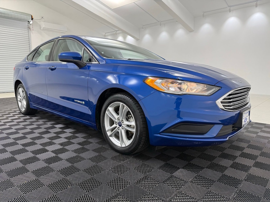 Used 2018 Ford Fusion Hybrid S Sedan