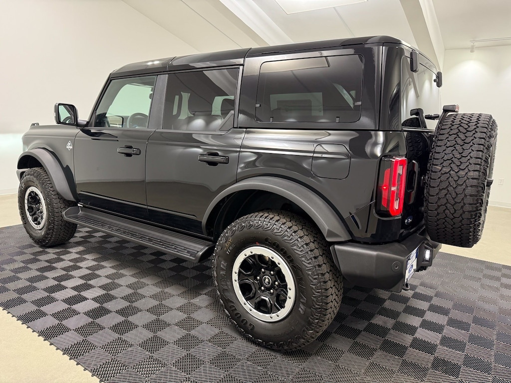 New 2025 Ford Bronco Outer Banks SUV