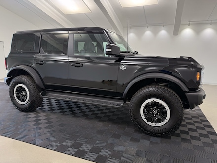 2025 Ford Bronco Outer Banks SUV