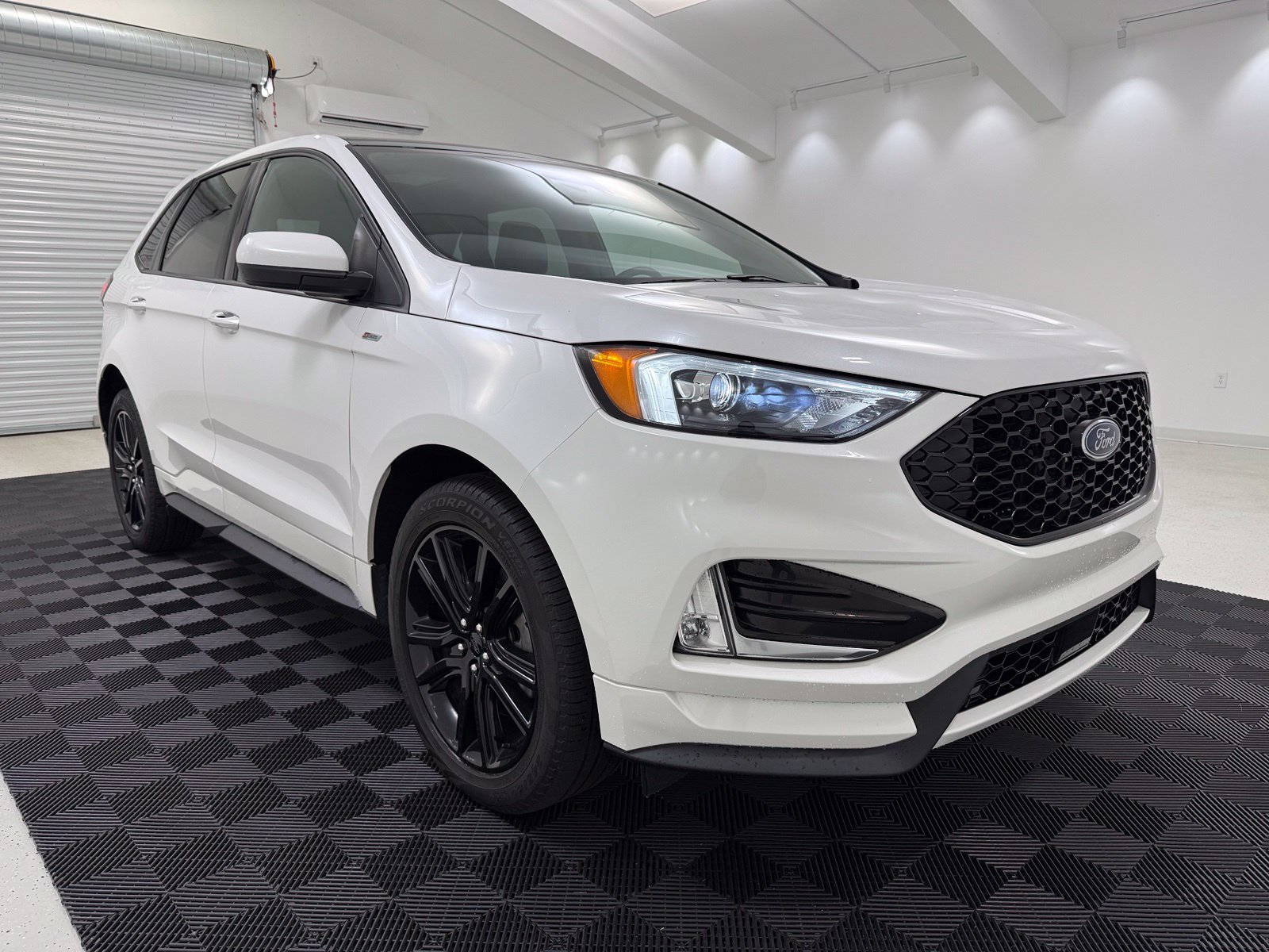 2024 Ford Edge ST Line SUV