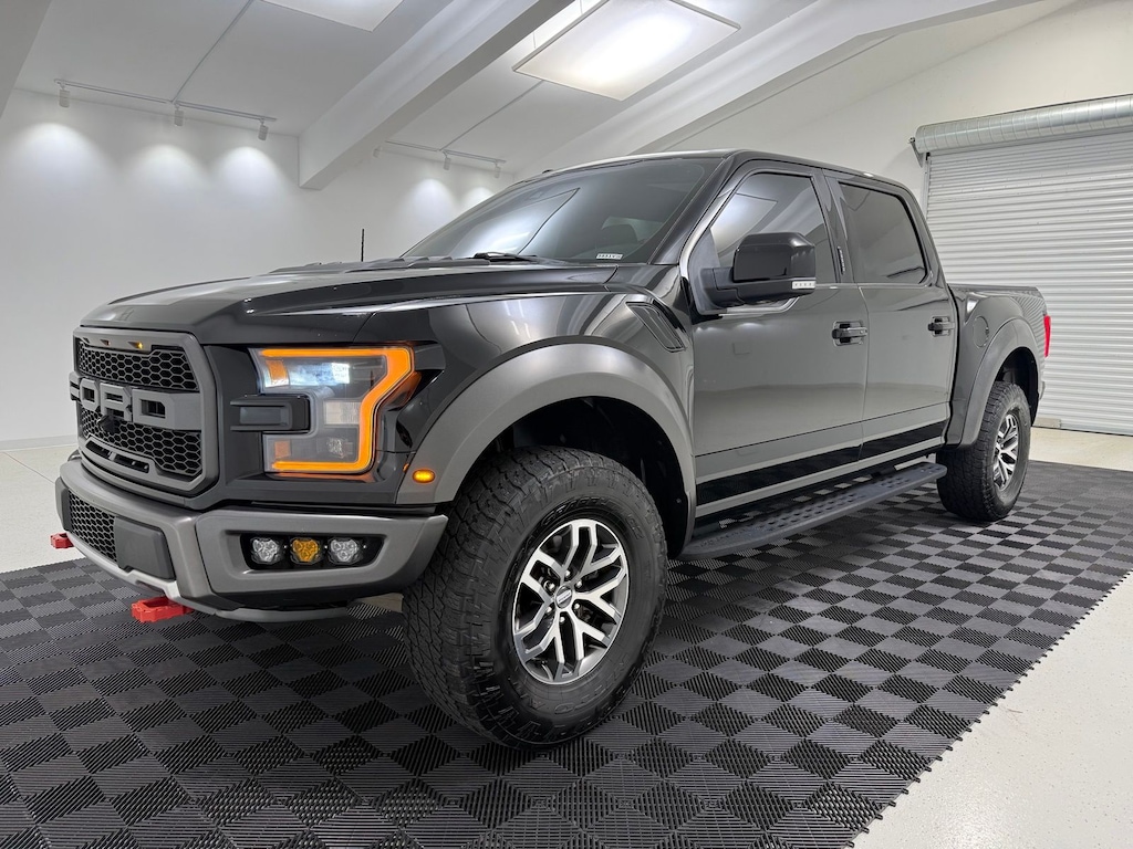 Used 2018 Ford F-150 Raptor Truck