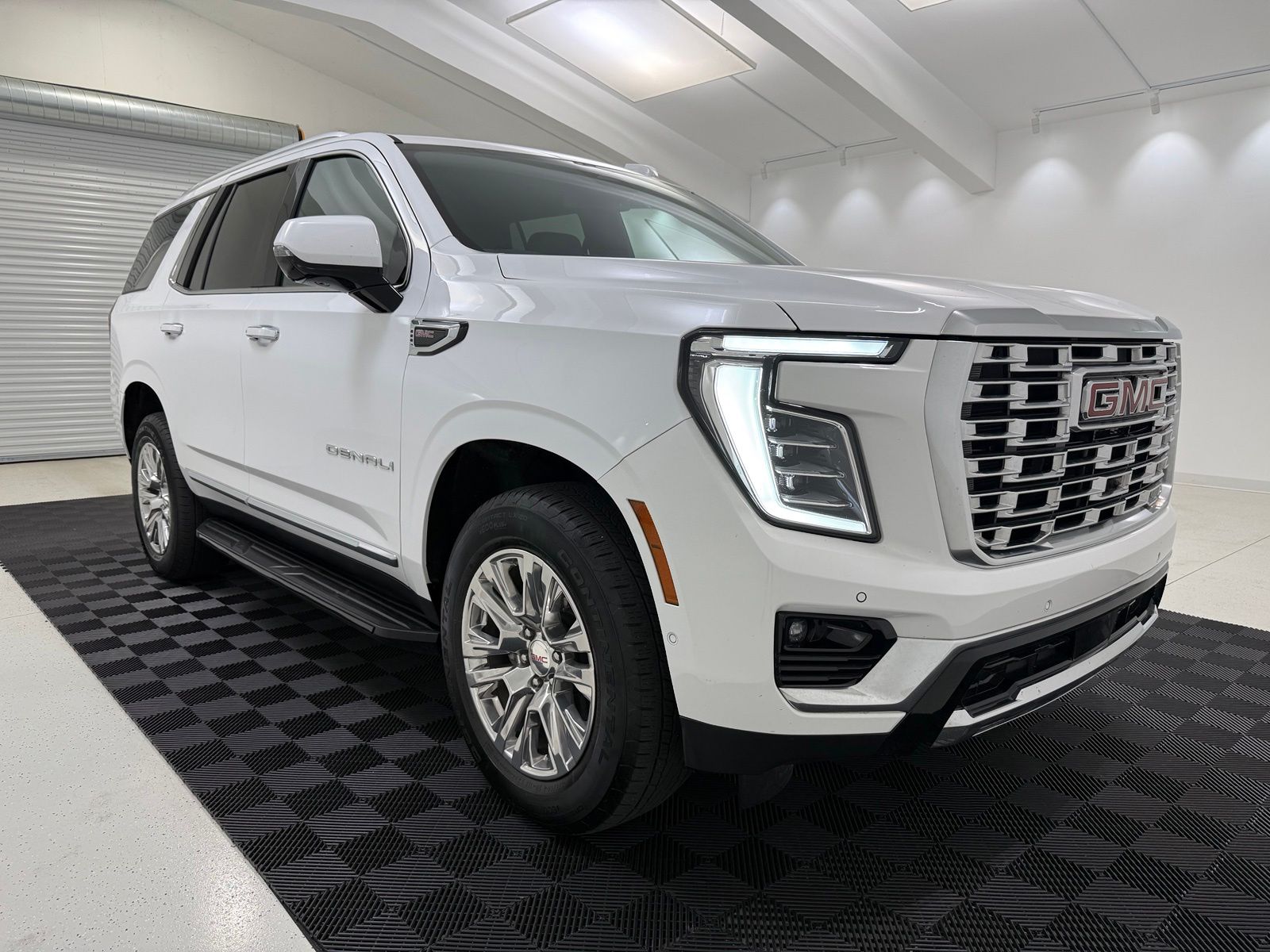 2025 GMC Yukon
