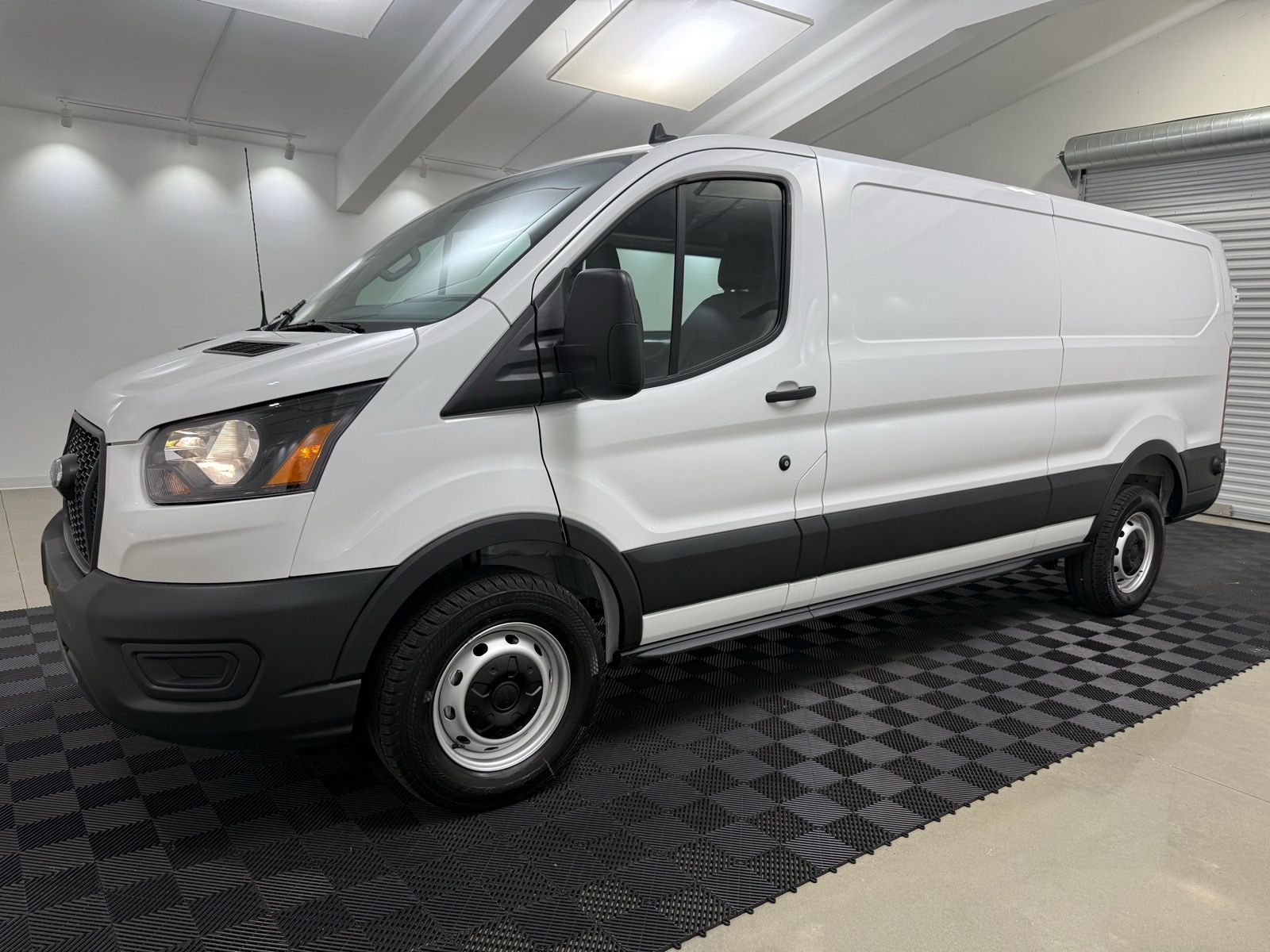2025 Ford Transit Van Base - Photo 3