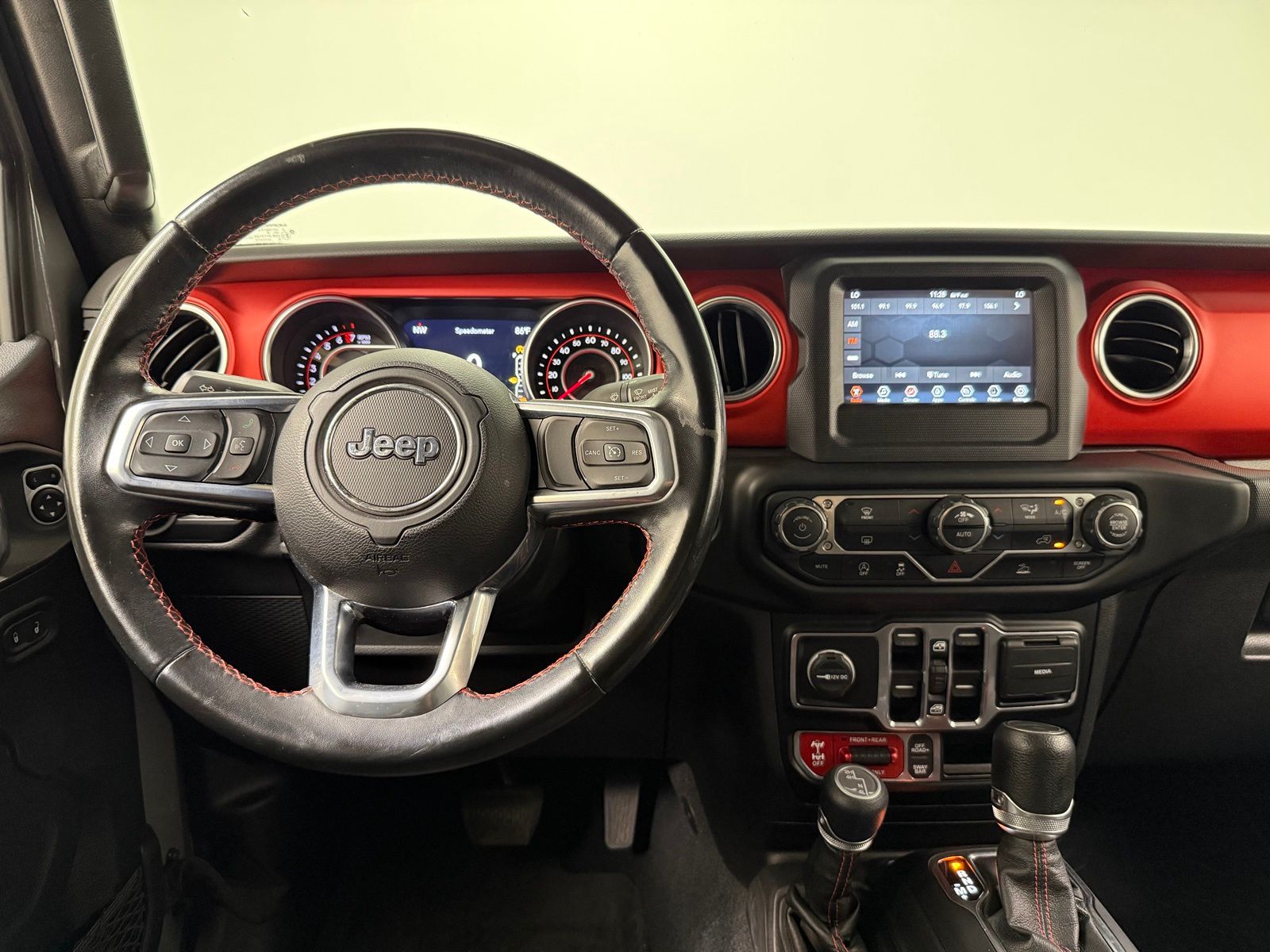 2021 Jeep Gladiator Rubicon - Photo 25