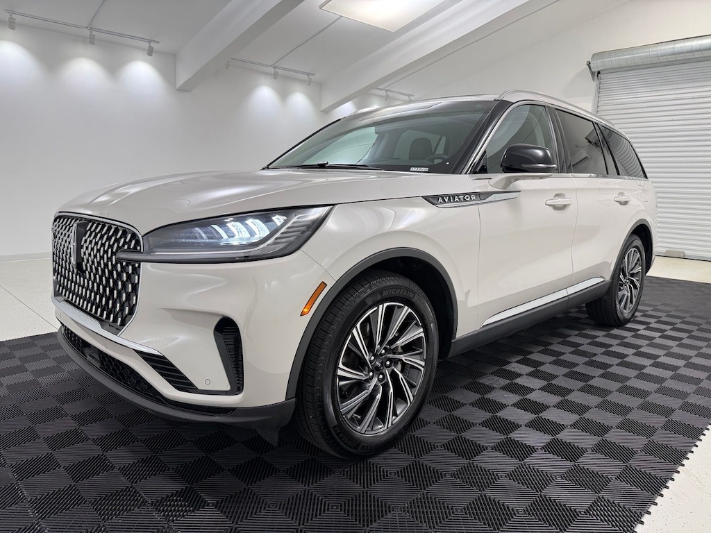 Used 2025 Lincoln Aviator Premiere SUV