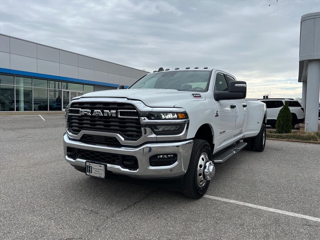 2026 RAM 3500 Pickup Big Horn