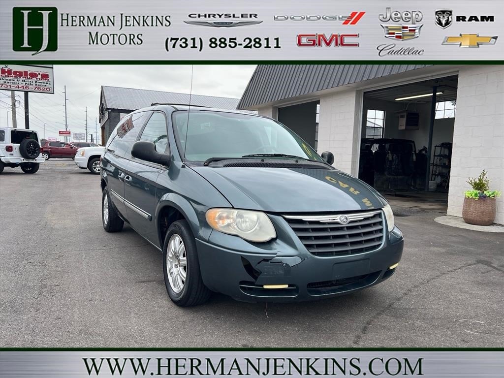 2006 Chrysler Town & Country