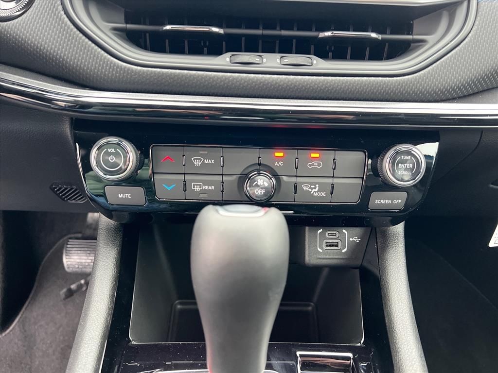2026 Jeep Compass Latitude Altitude - Photo 21
