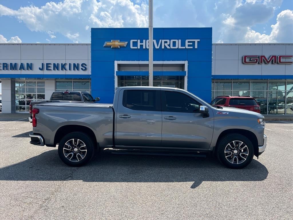 Used 2021 Chevrolet Silverado LT Crew Cab