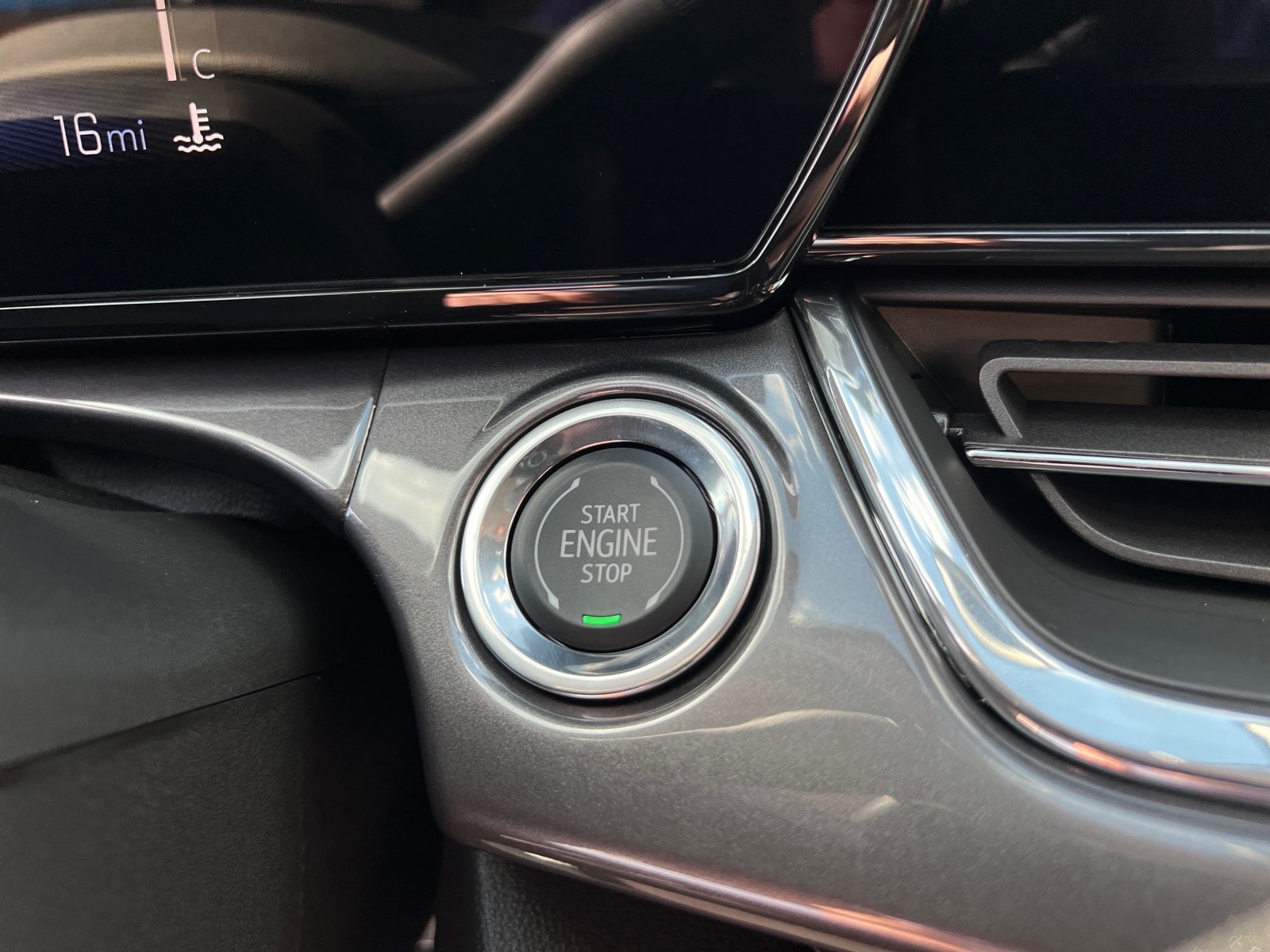 2026 Chevrolet Trax Activ - Photo 22