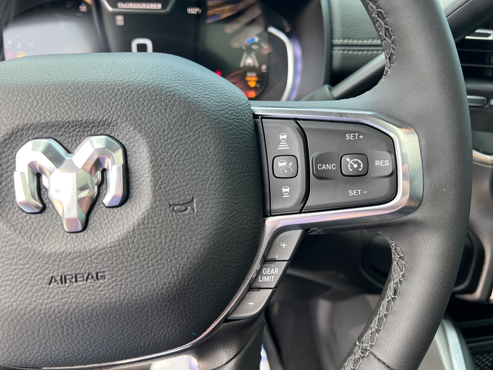 2026 RAM Ram 2500 Pickup Laramie - Photo 17