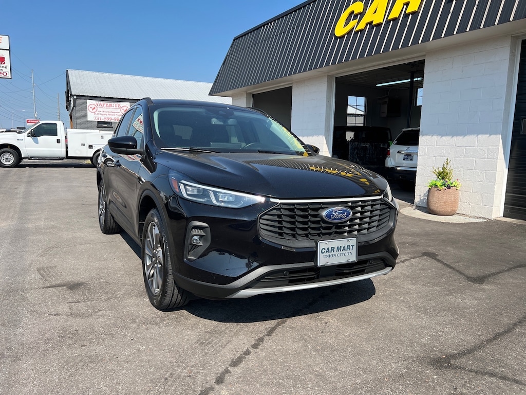 Used 2025 Ford Escape Platinum