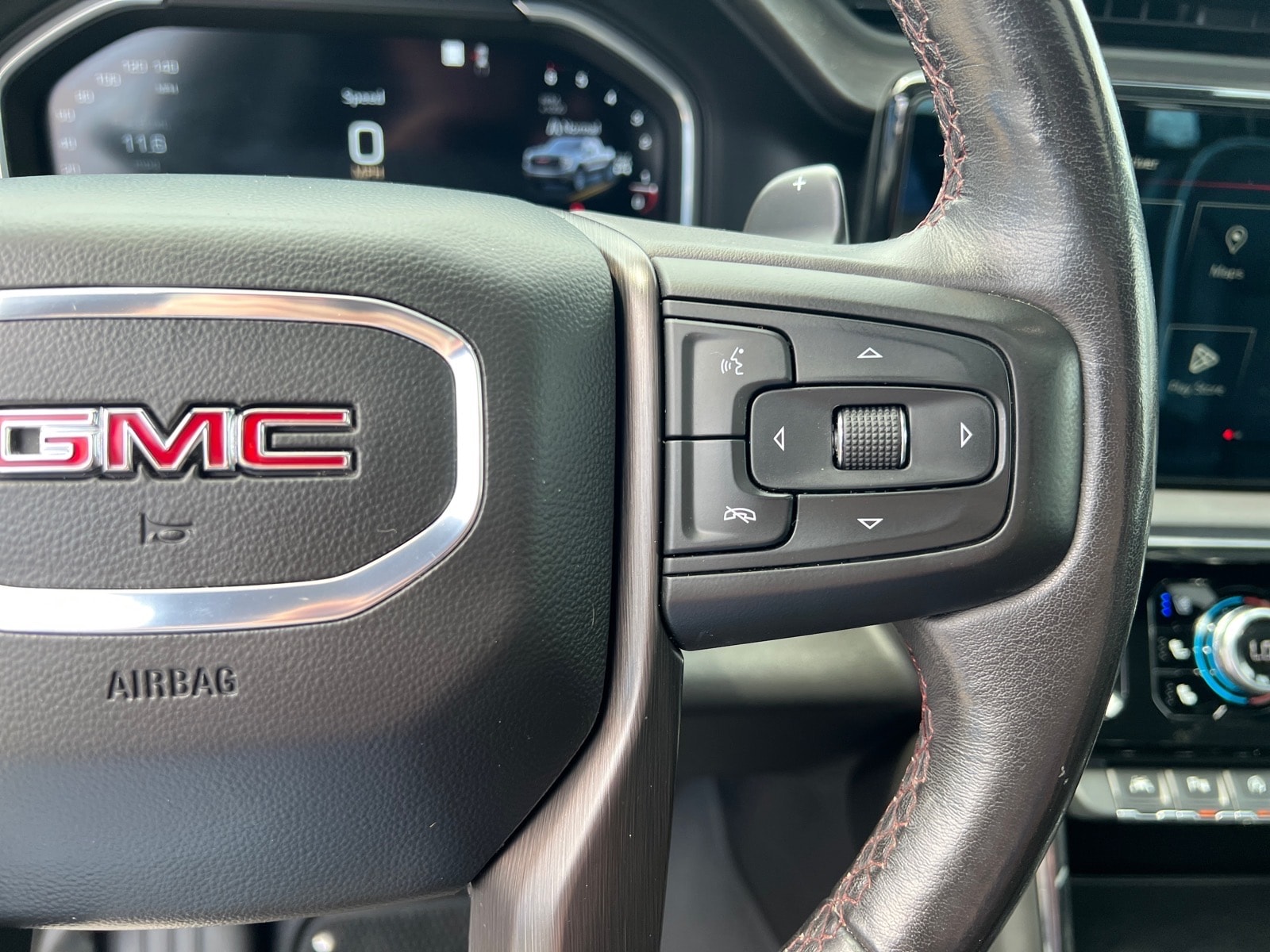 2023 GMC Sierra 1500 AT4X - Photo 17