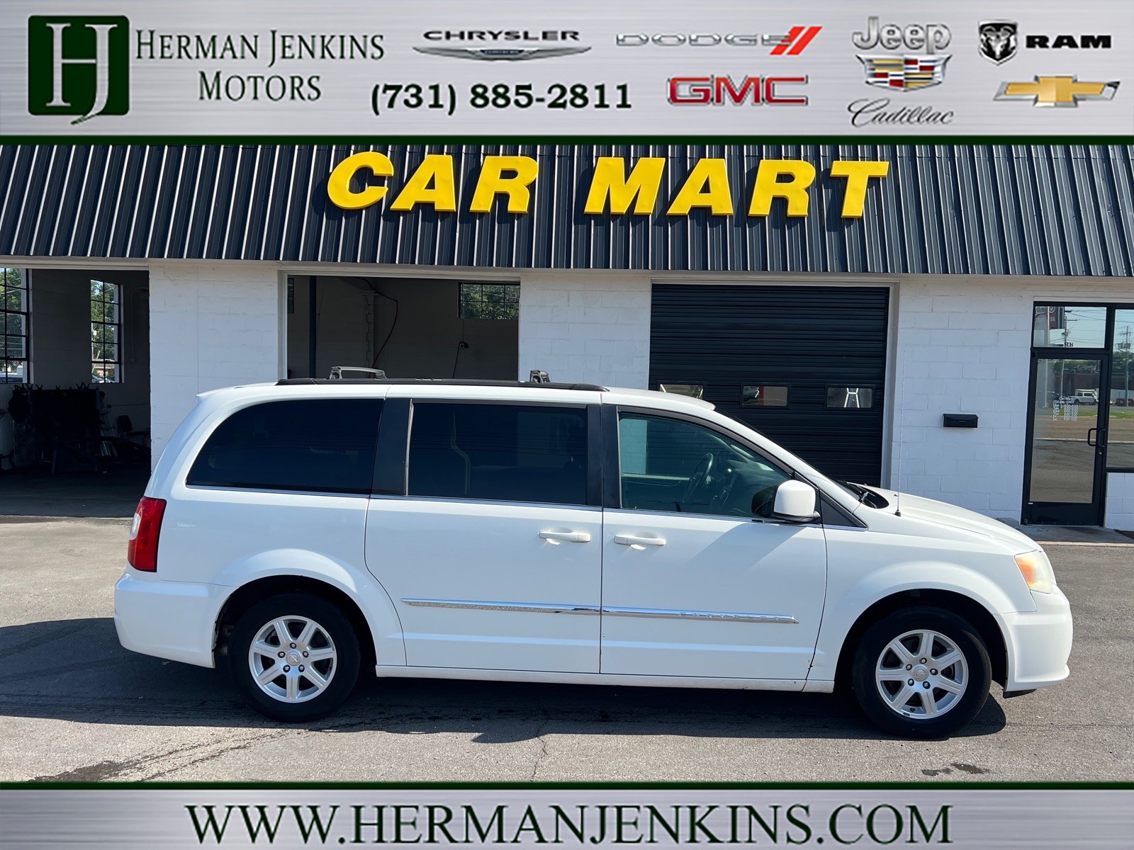 Used 2011 Chrysler Town & Country Touring with VIN 2A4RR5DG9BR735516 for sale in Union City, TN
