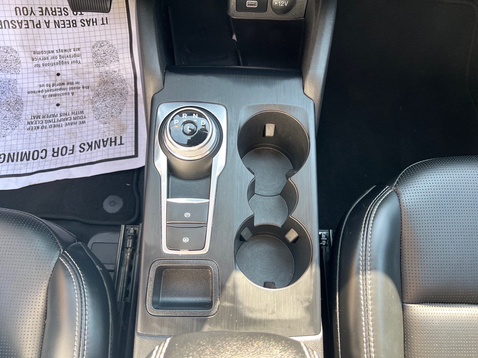 2025 Ford Escape Platinum - Photo 21