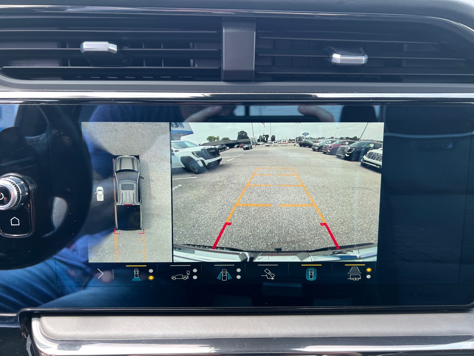 2023 GMC Sierra 1500 AT4X - Photo 23