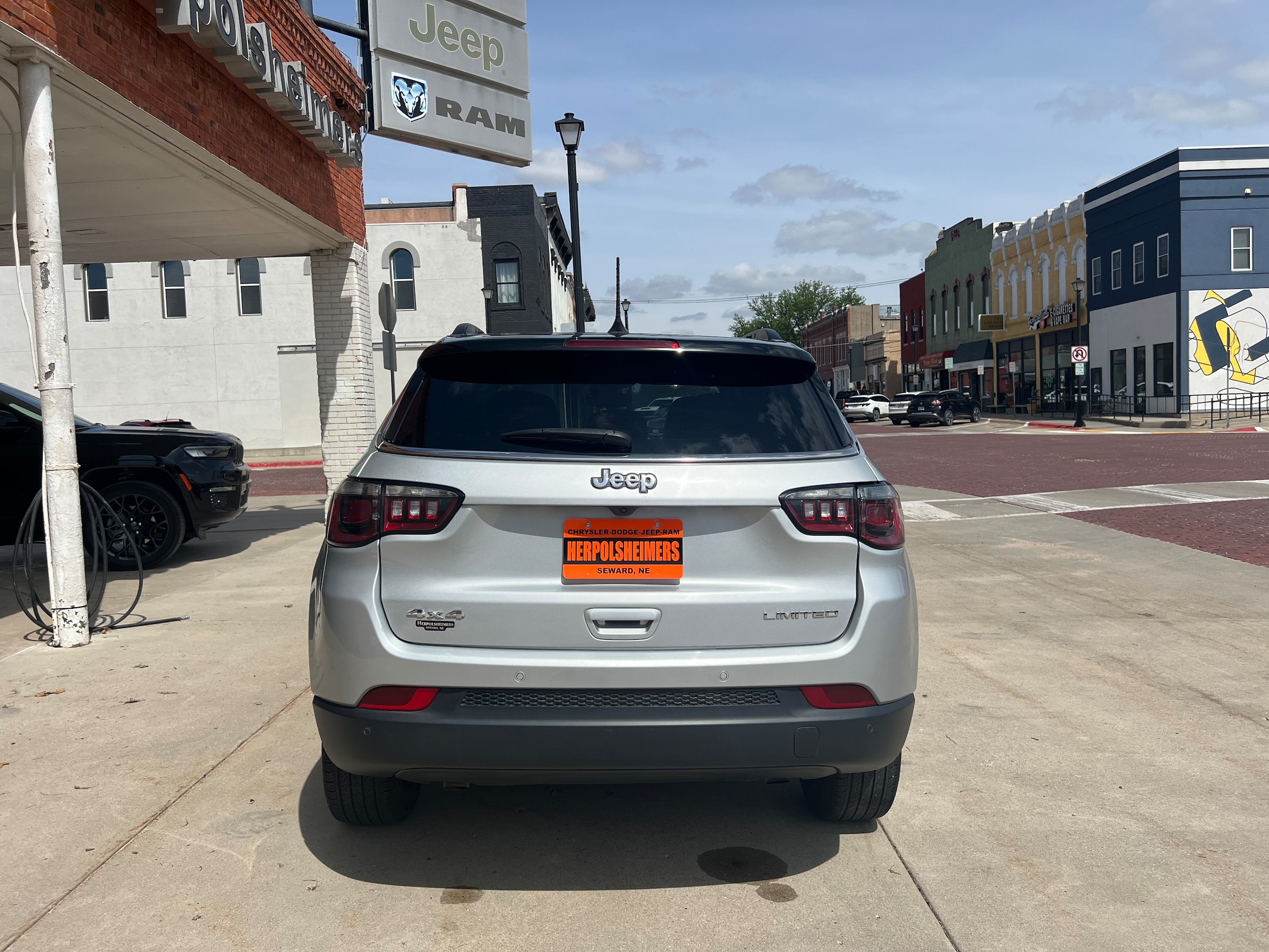 2025 Jeep Compass Limited - Photo 6