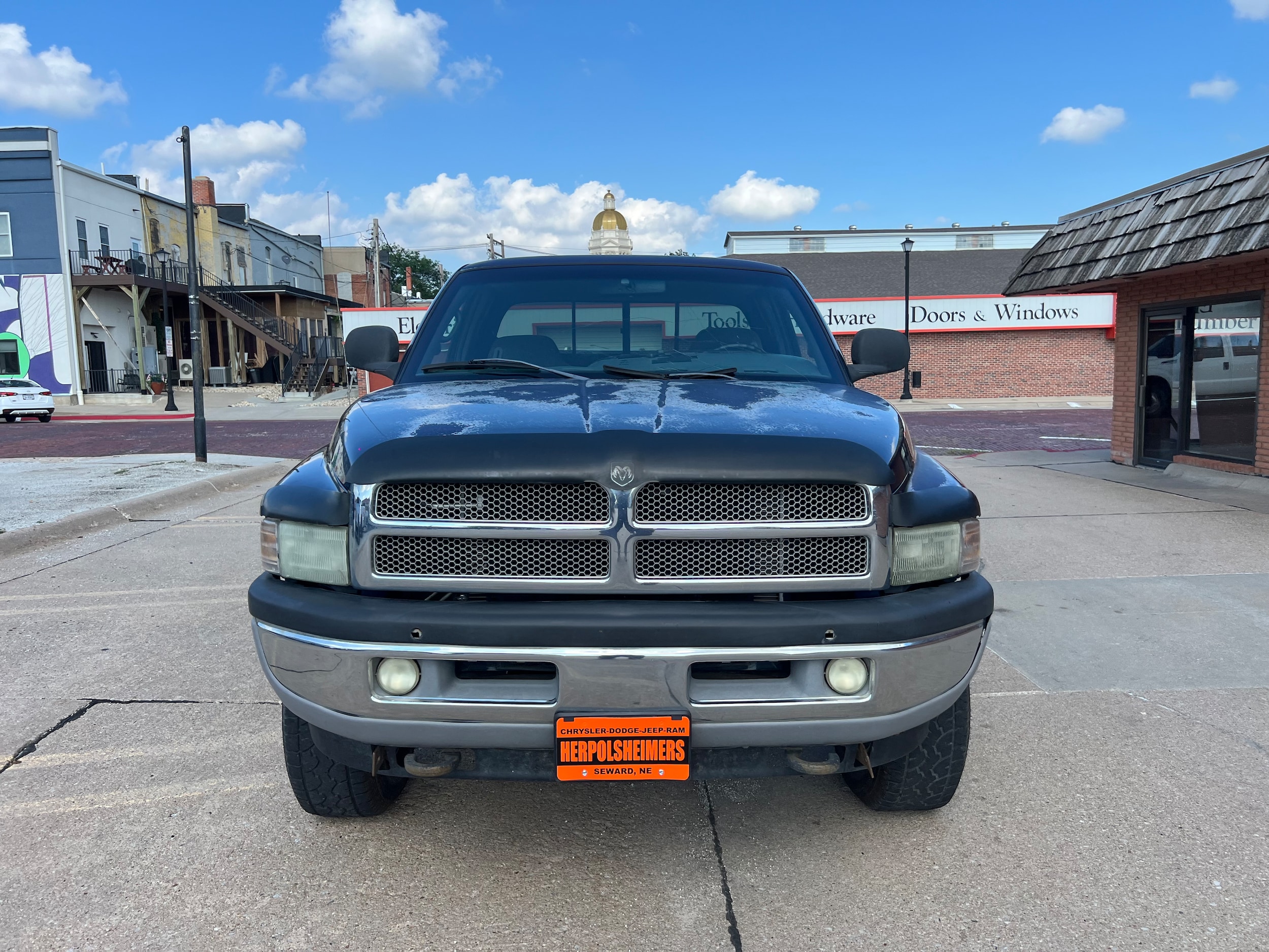 Used 2001 Dodge Ram Pickup SLT with VIN 3B7HF13Z61G773232 for sale in Seward, NE