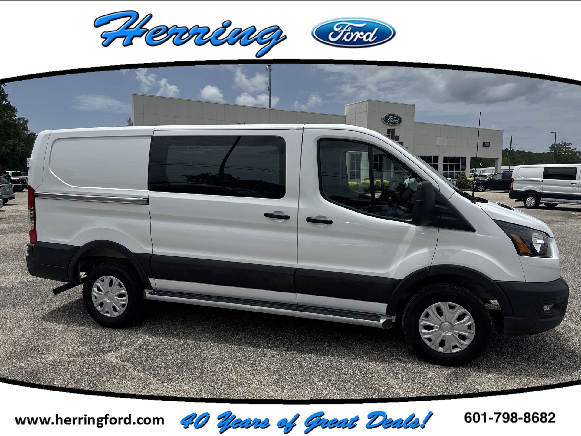 2025 Ford Transit Van