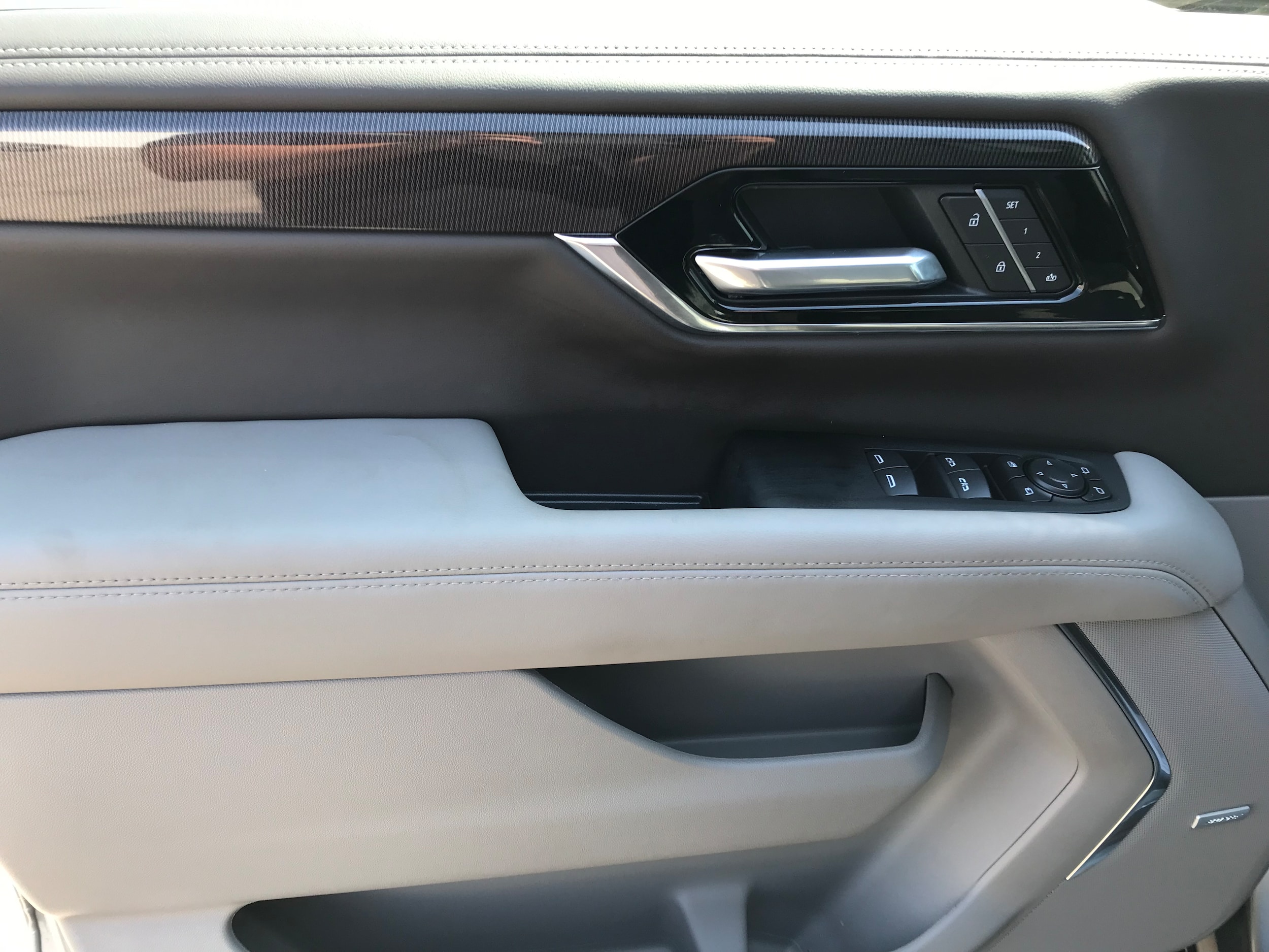 2026 GMC Yukon XL Elevation - Photo 11