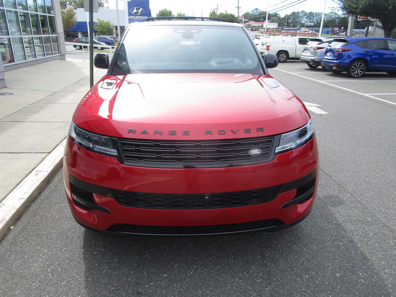 Used 2024 Land Rover Range Rover Sport SE P360