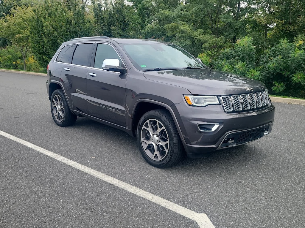 Used 2019 Jeep Grand Cherokee Overland SUV