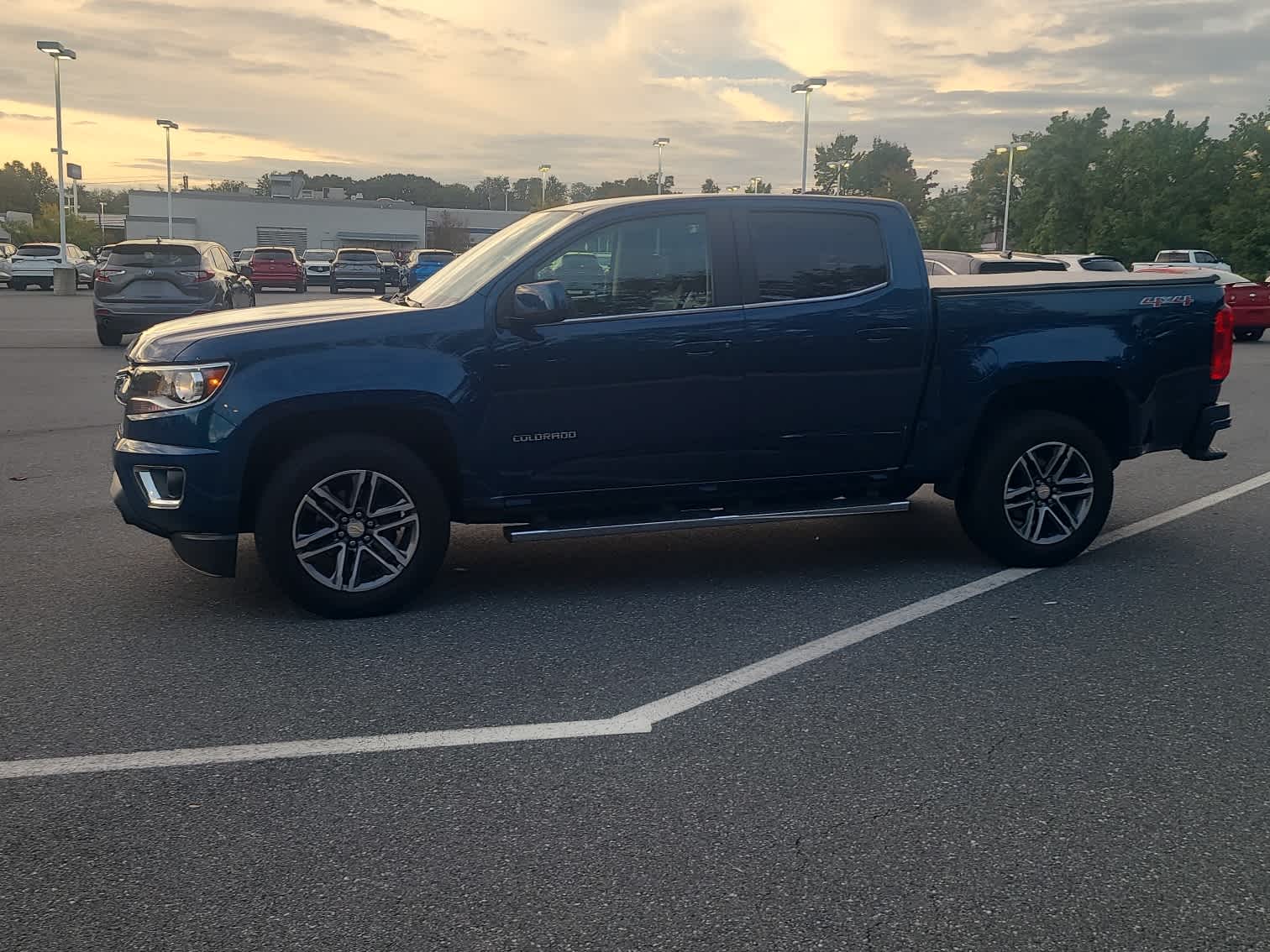 Used 2020 Chevrolet Colorado LT Truck Crew Cab