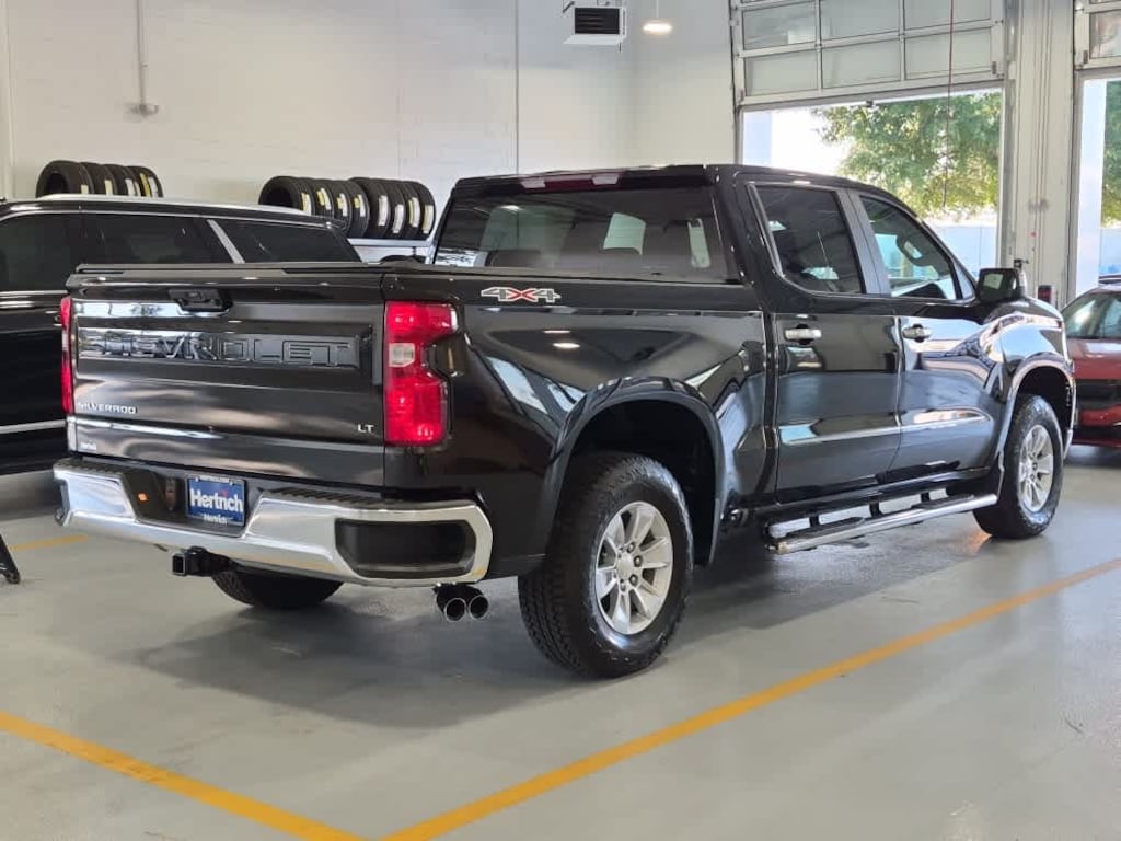 Used 2024 Chevrolet Silverado 1500 LT Truck