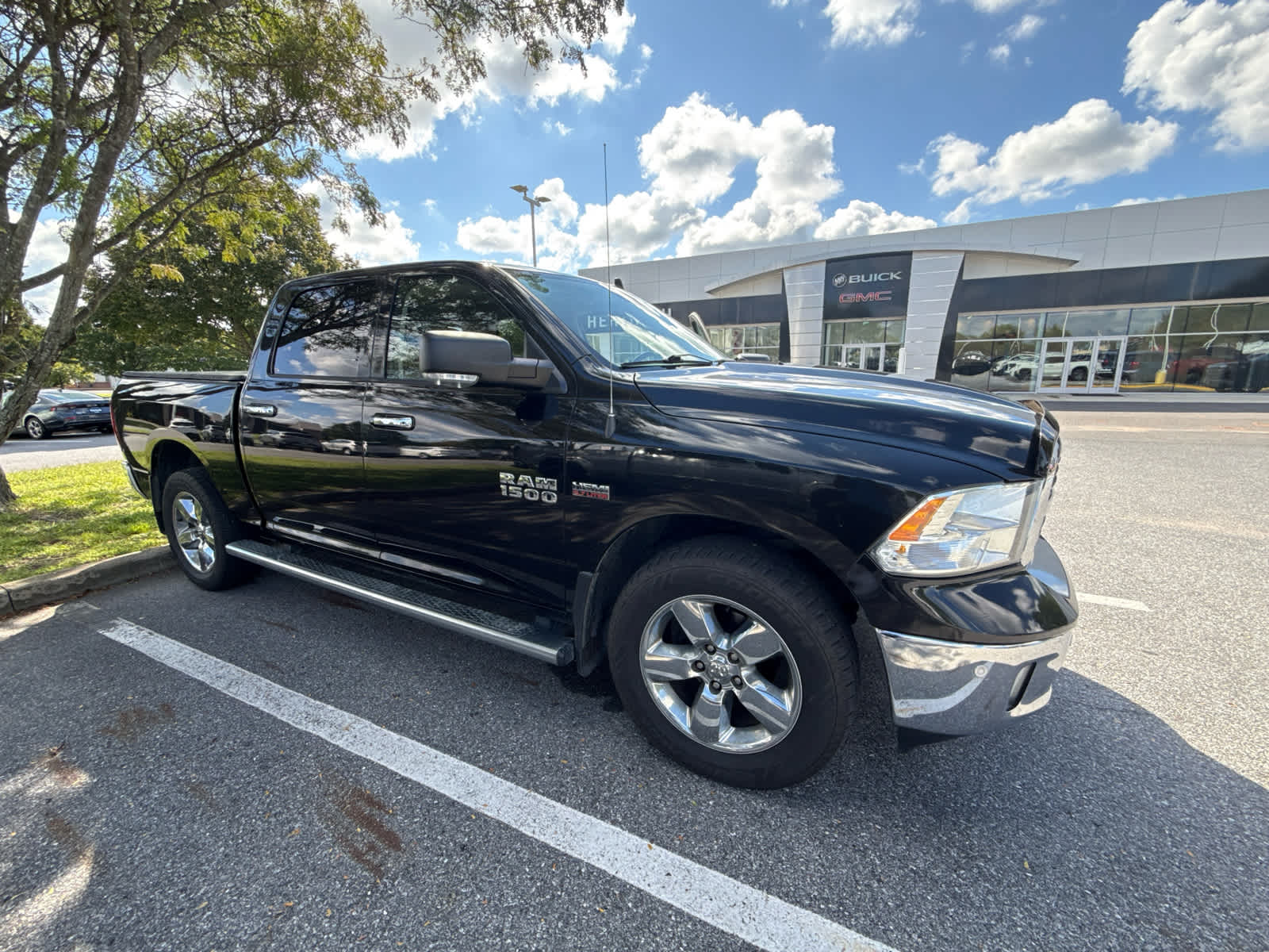 2016 RAM 1500 Pickup