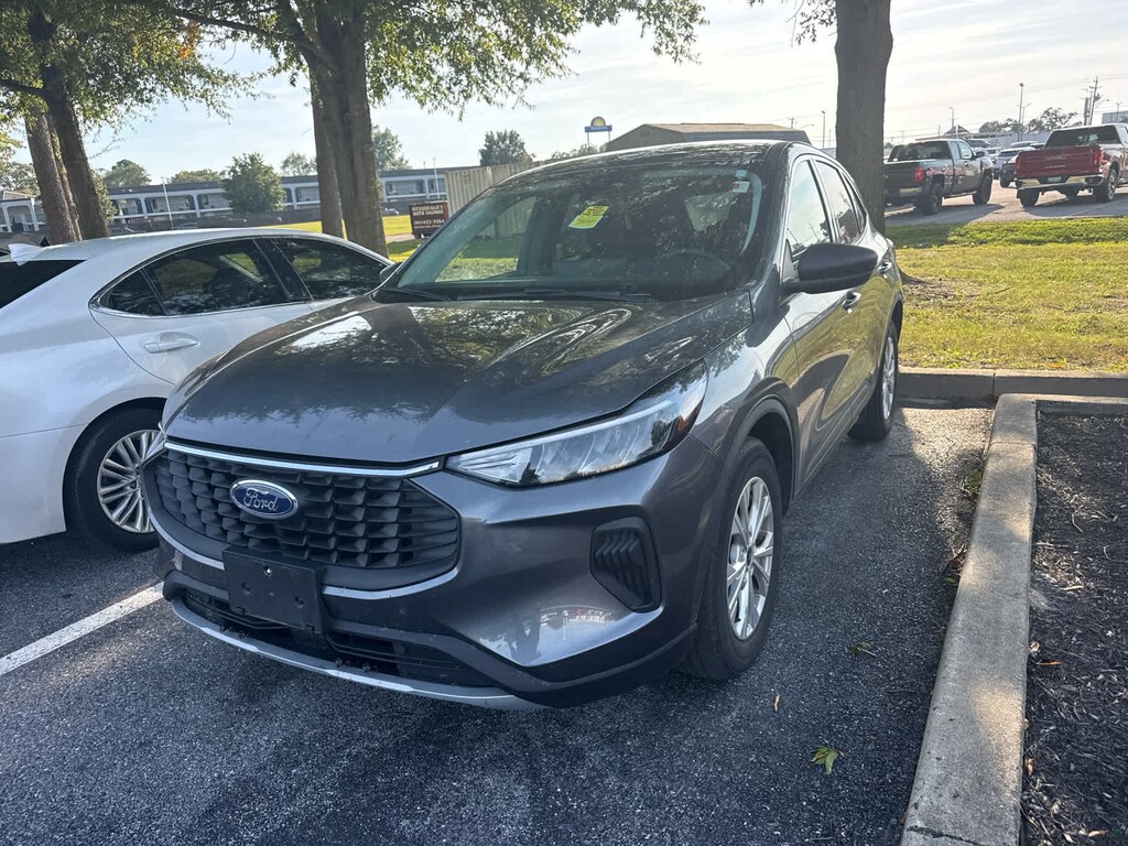 Used 2023 Ford Escape Active