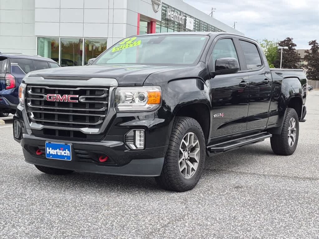 Used 2022 GMC Canyon AT4 w/Cloth Truck Crew Cab