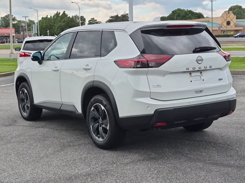Used 2024 Nissan Rogue SV SUV