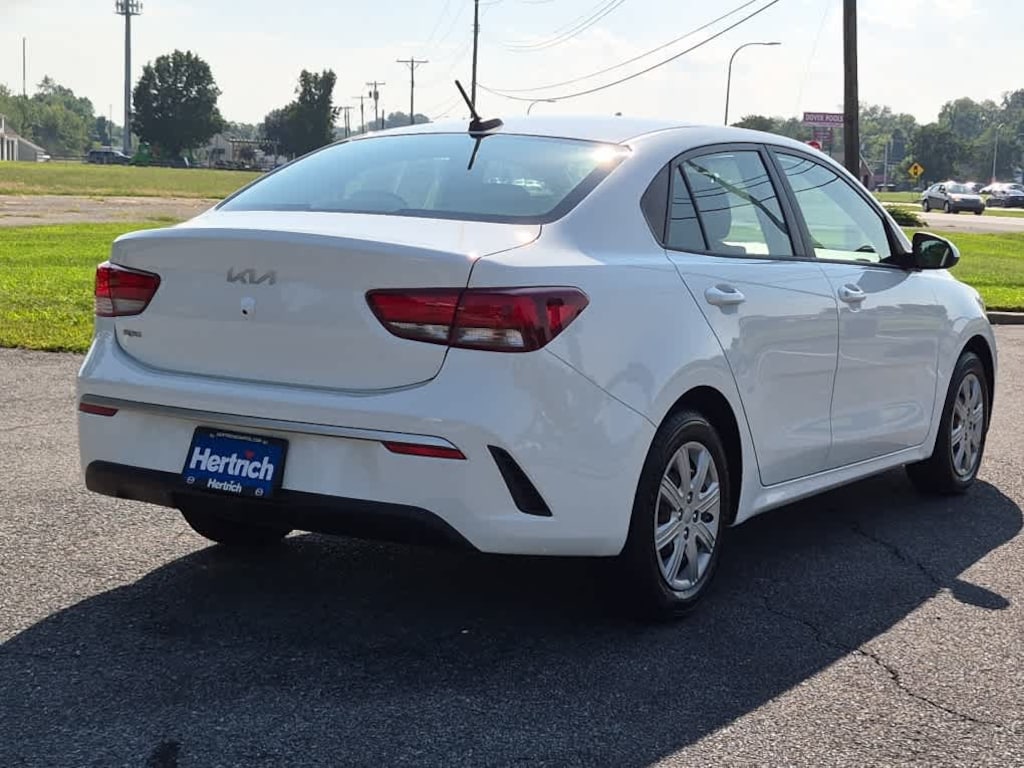 Used 2023 Kia Rio LX IVT
