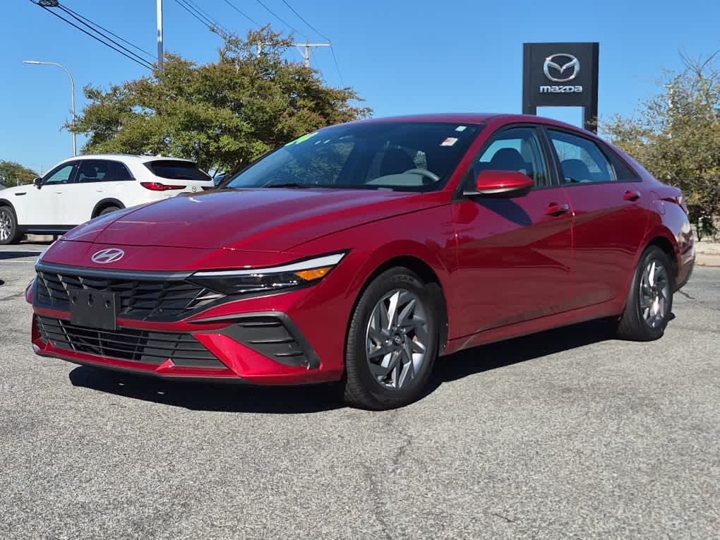 2024 Hyundai Elantra