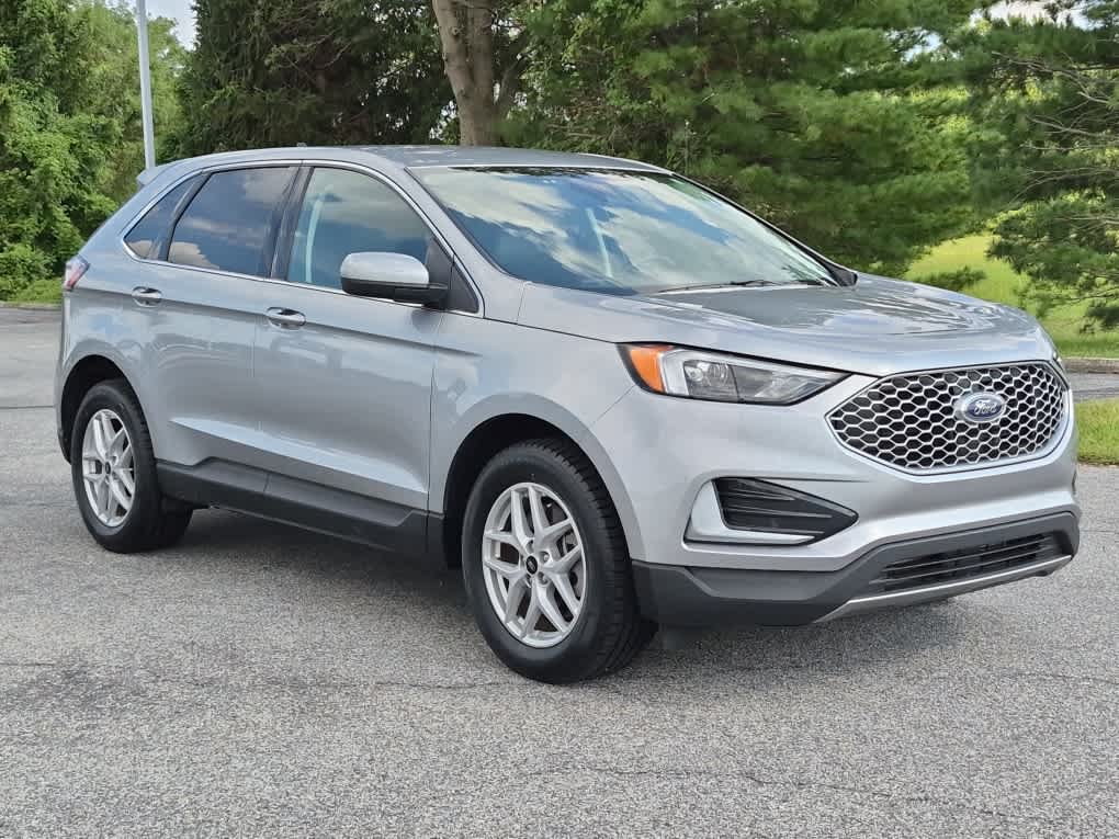 Used 2024 Ford Edge SUV